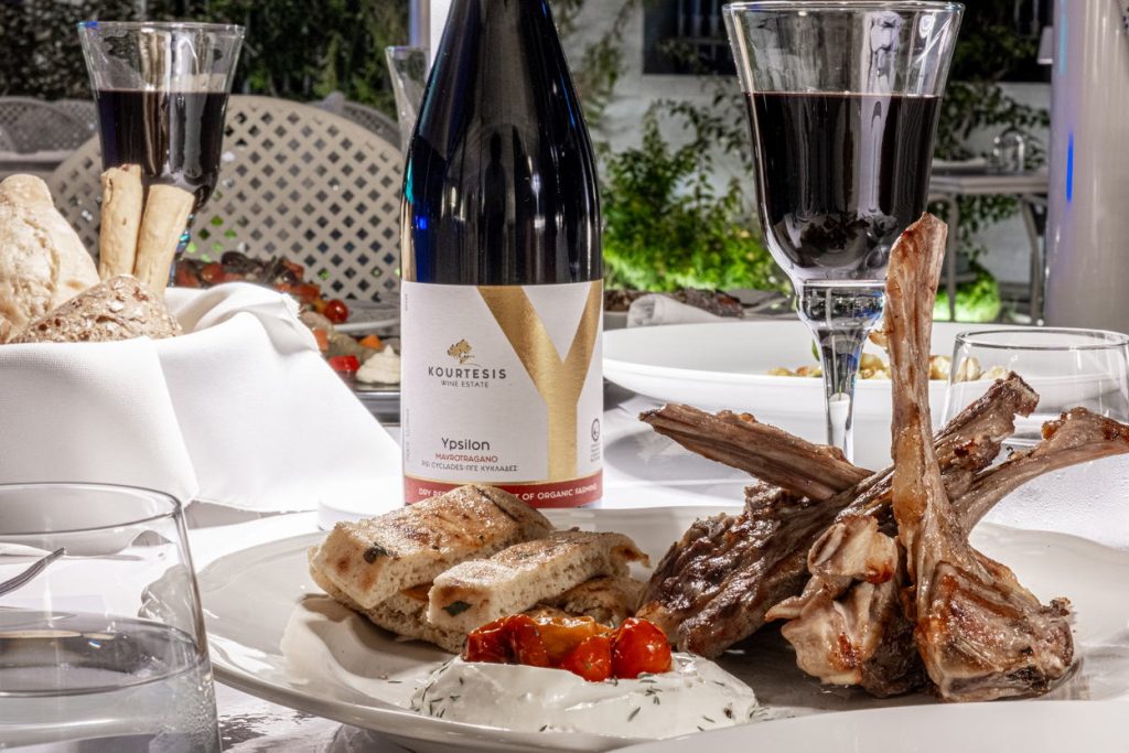 dollys-restaurant-andros-island-50